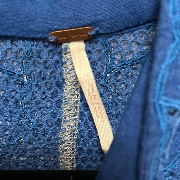 Freepeople.Size small. Isla pullover oversized front zip crochet sweatshirt - Picture 5 of 15